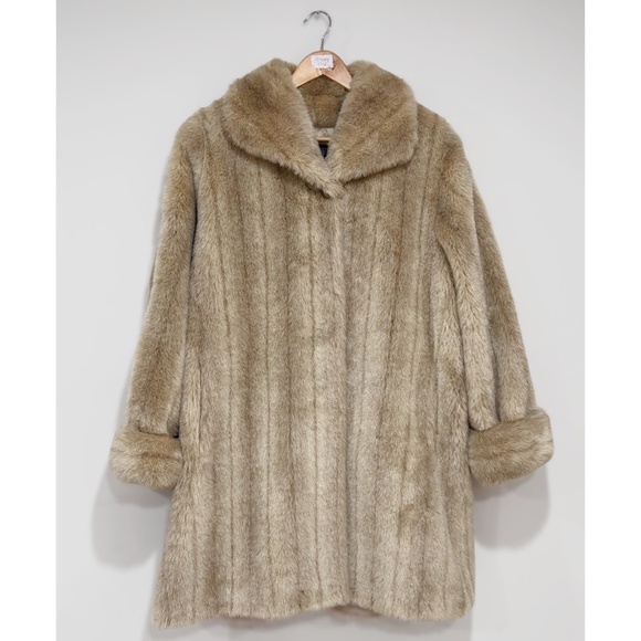 Alpine Studio Women's Beige/Tan Faux Fur Coat Size Small - Picture 2 of 9